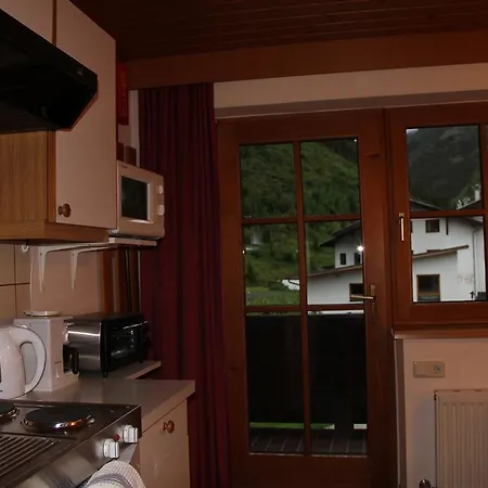 Haus Puit Mandarfen Pitztal Daire Sankt Leonhard im Pitztal